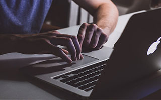 imToken钱包官方版：保护个人资料安全，重视密码强度与备份